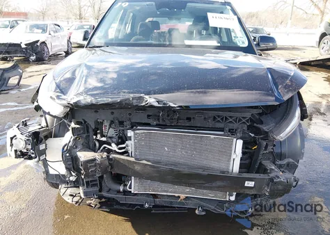 2025 Hyundai Venue Sel z USA, uszkodzony, nr VIN KMHRC8A39SU406467